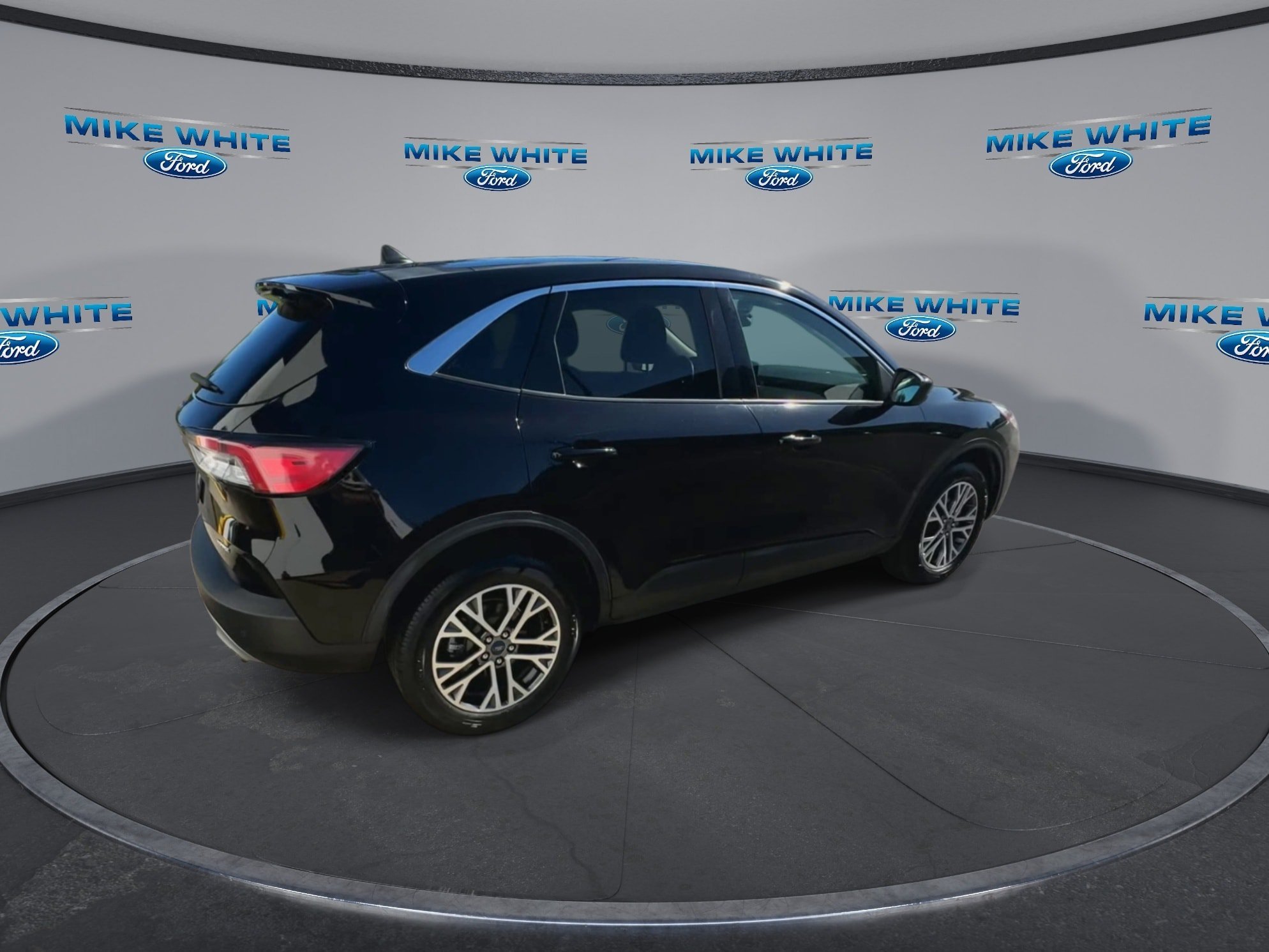 Certified 2022 Ford Escape SEL AWD/4WD image 8