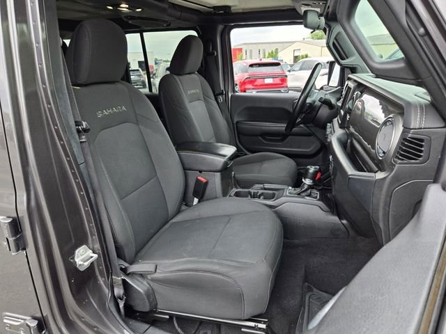 Used 2021 Jeep Wrangler Unlimited Sahara AWD/4WD image 19