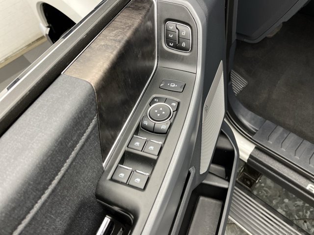 Certified 2023 Ford F250 Lariat w/ Lariat Ultimate Package AWD/4WD image 12