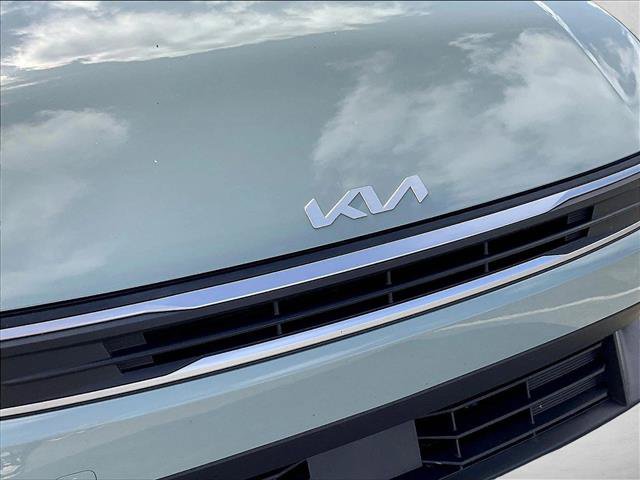 Used 2025 Kia K4 FWD image 26