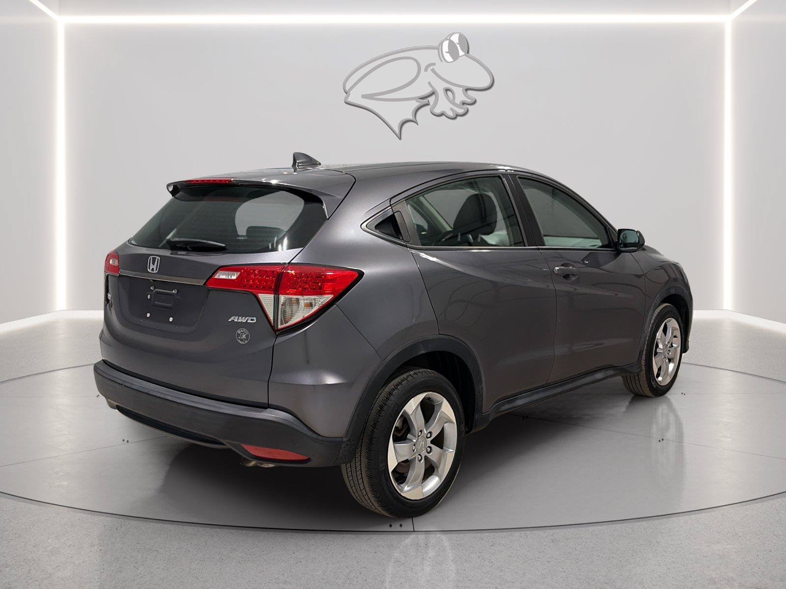 Used 2022 Honda HR-V LX image 5