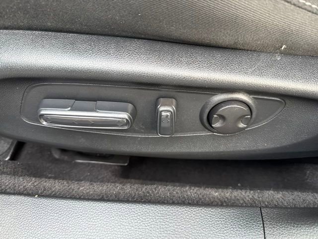 Used 2024 Honda Accord EX image 11