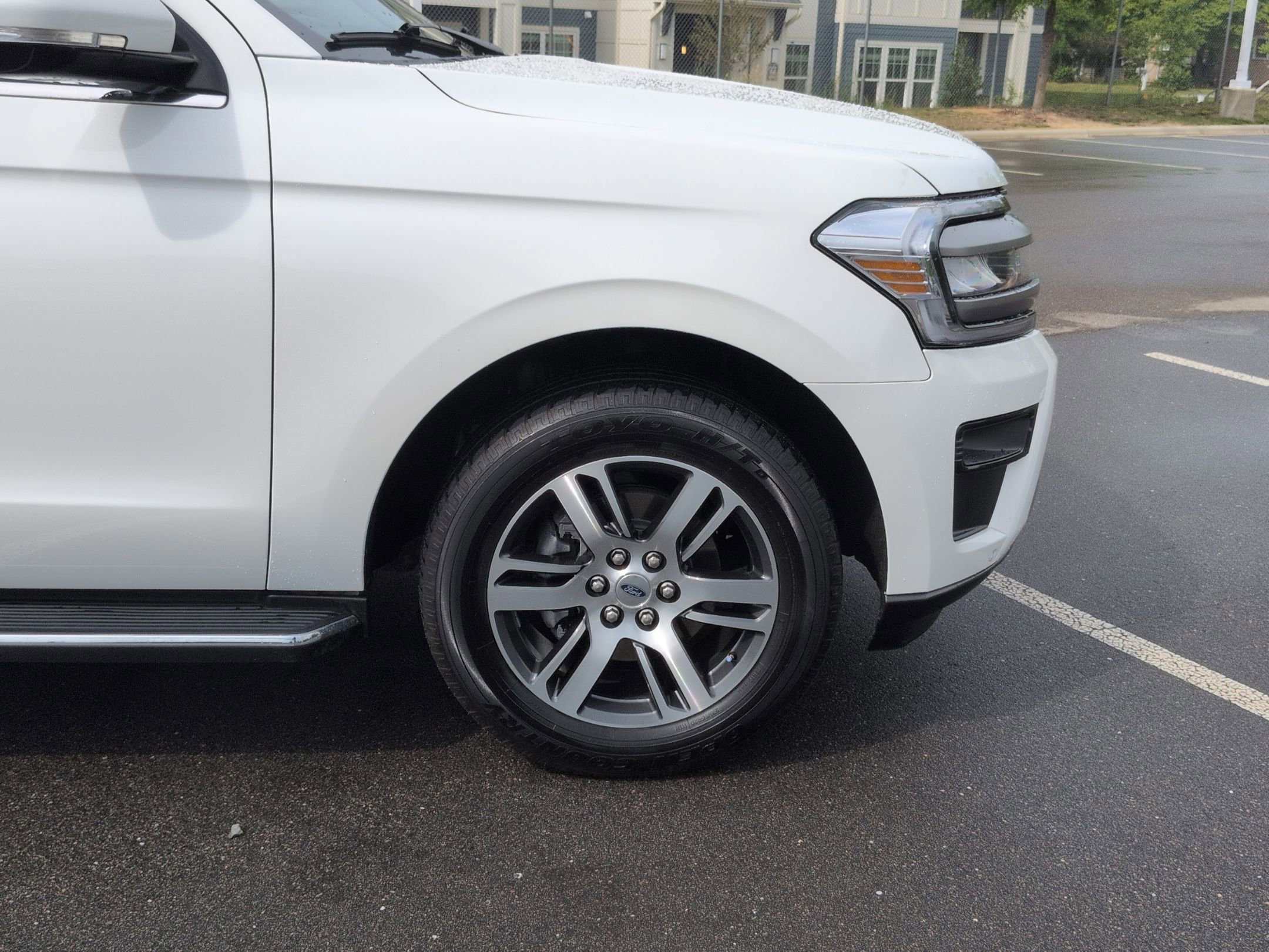 Certified 2023 Ford Expedition XLT RWD image 11