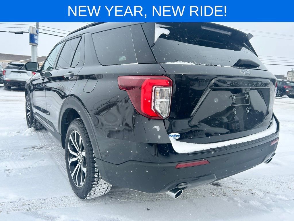 Certified 2022 Ford Explorer ST-Line image 4