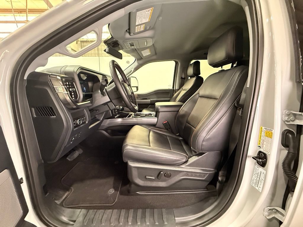 Certified 2025 Ford F250 Lariat AWD/4WD image 16