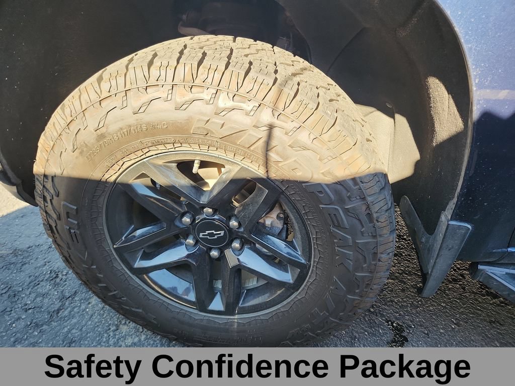 Used 2022 Chevrolet Silverado 1500 Custom Trail Boss w/ Safety Confidence Package AWD/4WD image 4