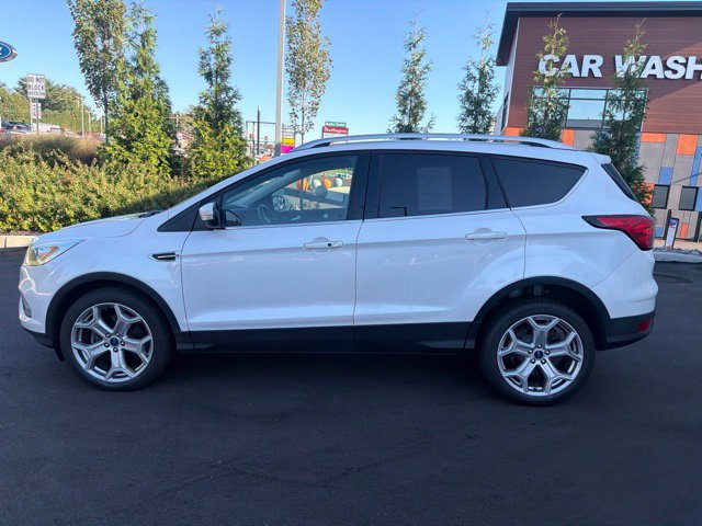 Certified 2019 Ford Escape Titanium AWD/4WD image 3