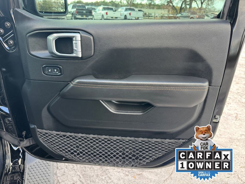 Used 2021 Jeep Wrangler Unlimited Sahara image 24