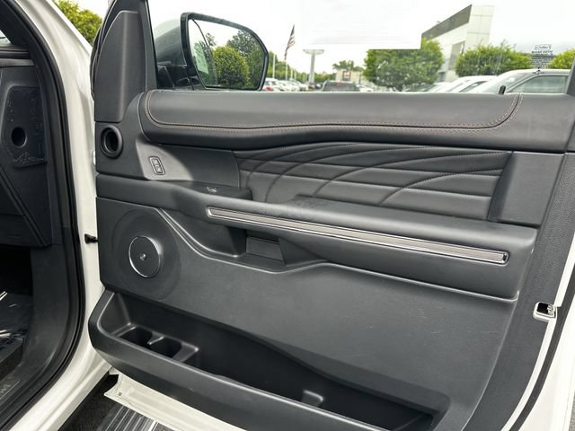 Certified 2023 Ford Expedition Platinum AWD/4WD image 36