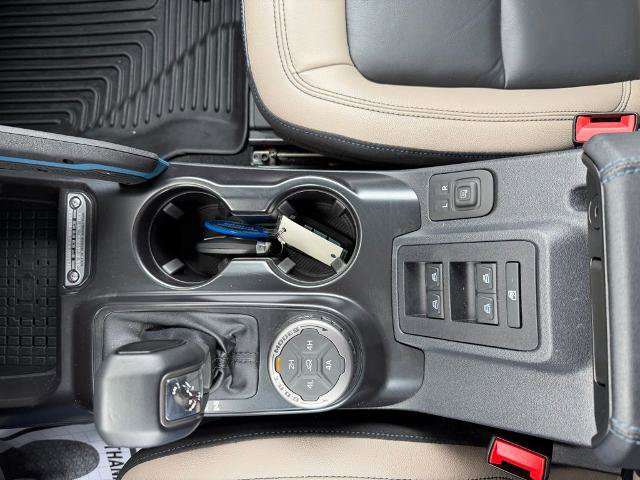 Certified 2024 Ford Bronco Wildtrak image 24