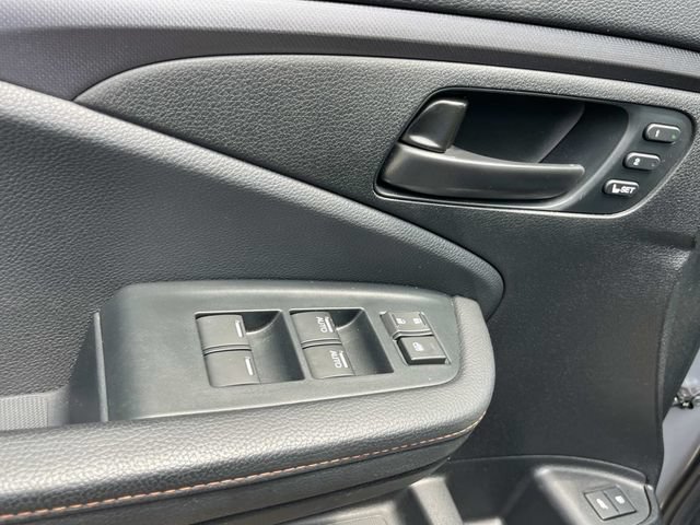 Used 2023 Honda Passport TrailSport image 32