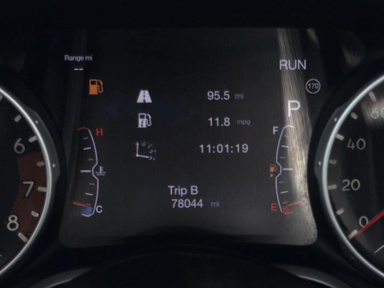 Used 2018 Jeep Compass Latitude w/ Popular Equipment Group FWD image 15