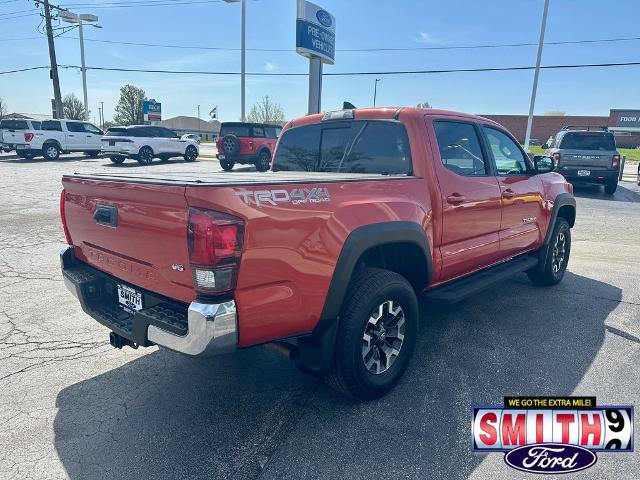 Used 2018 Toyota Tacoma TRD Off-Road AWD/4WD image 7