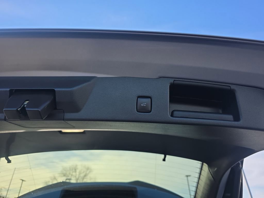 Certified 2023 Ford Escape ST-Line Elite image 6