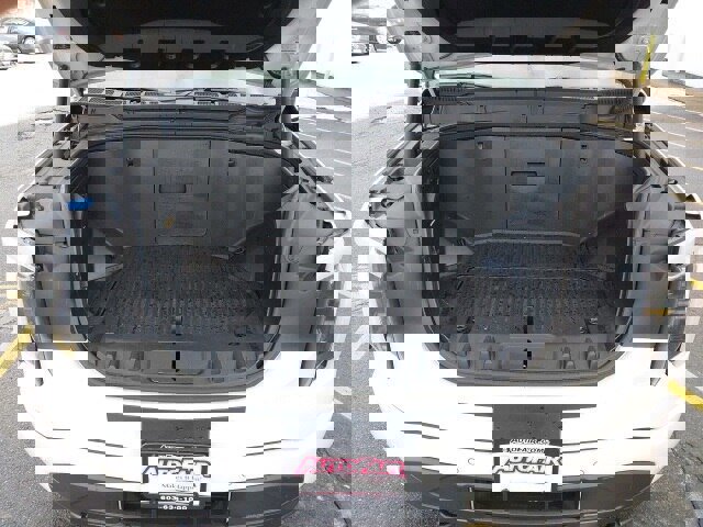 Certified 2022 Ford F150 Lightning Lariat w/ Equipment Group 511A High image 29