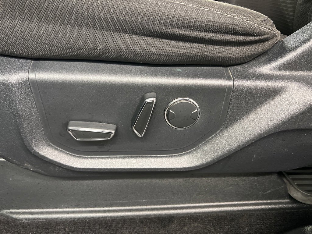 Certified 2017 Ford F150 XLT w/ Equipment Group 302A Luxury image 28