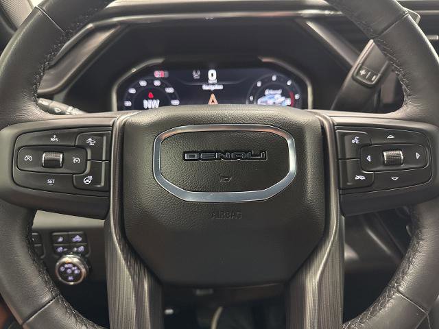Used 2025 GMC Sierra 2500 Denali Ultimate w/ Max Trailering Package AWD/4WD image 19