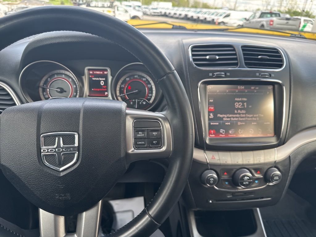 Used 2018 Dodge Journey Crossroad w/ Nav & Sun Group FWD image 15