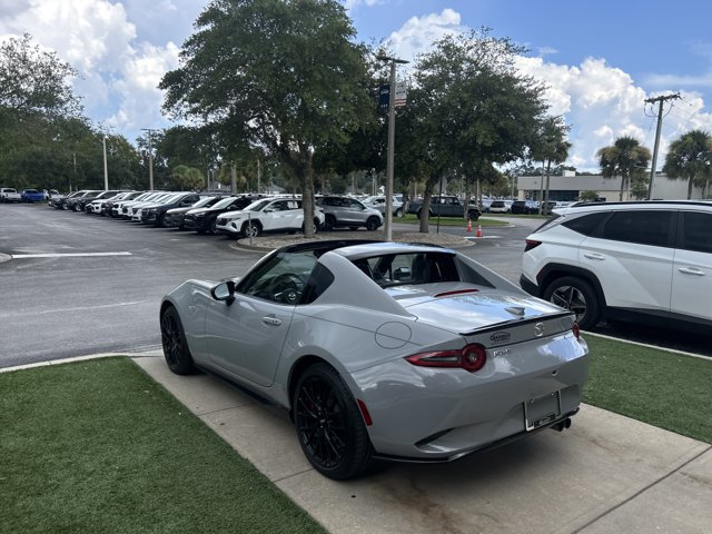 Used 2024 MAZDA MX-5 Miata RF Club RWD image 5