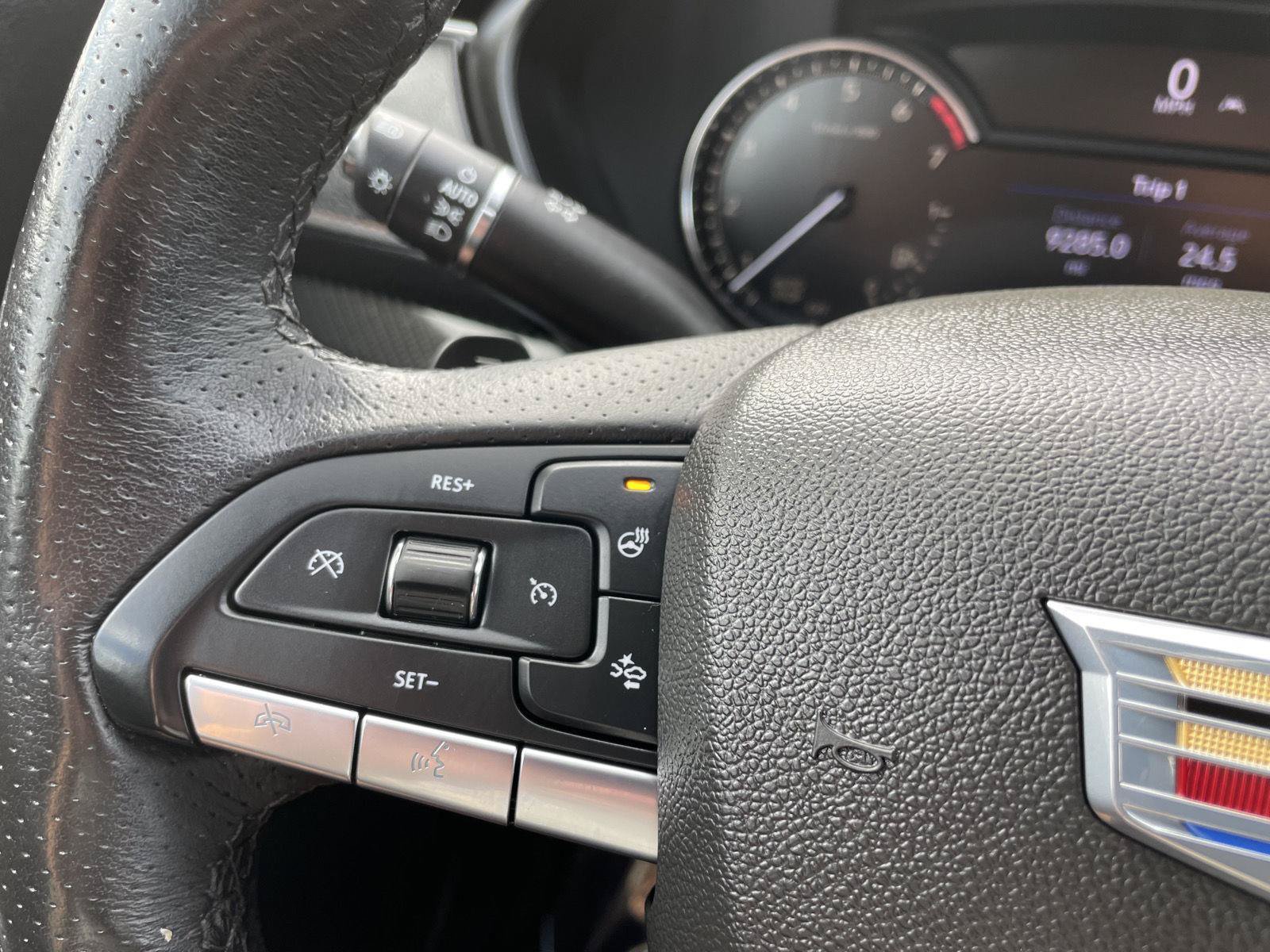 Used 2020 Cadillac XT4 Sport w/ Cold Weather Package AWD/4WD image 28