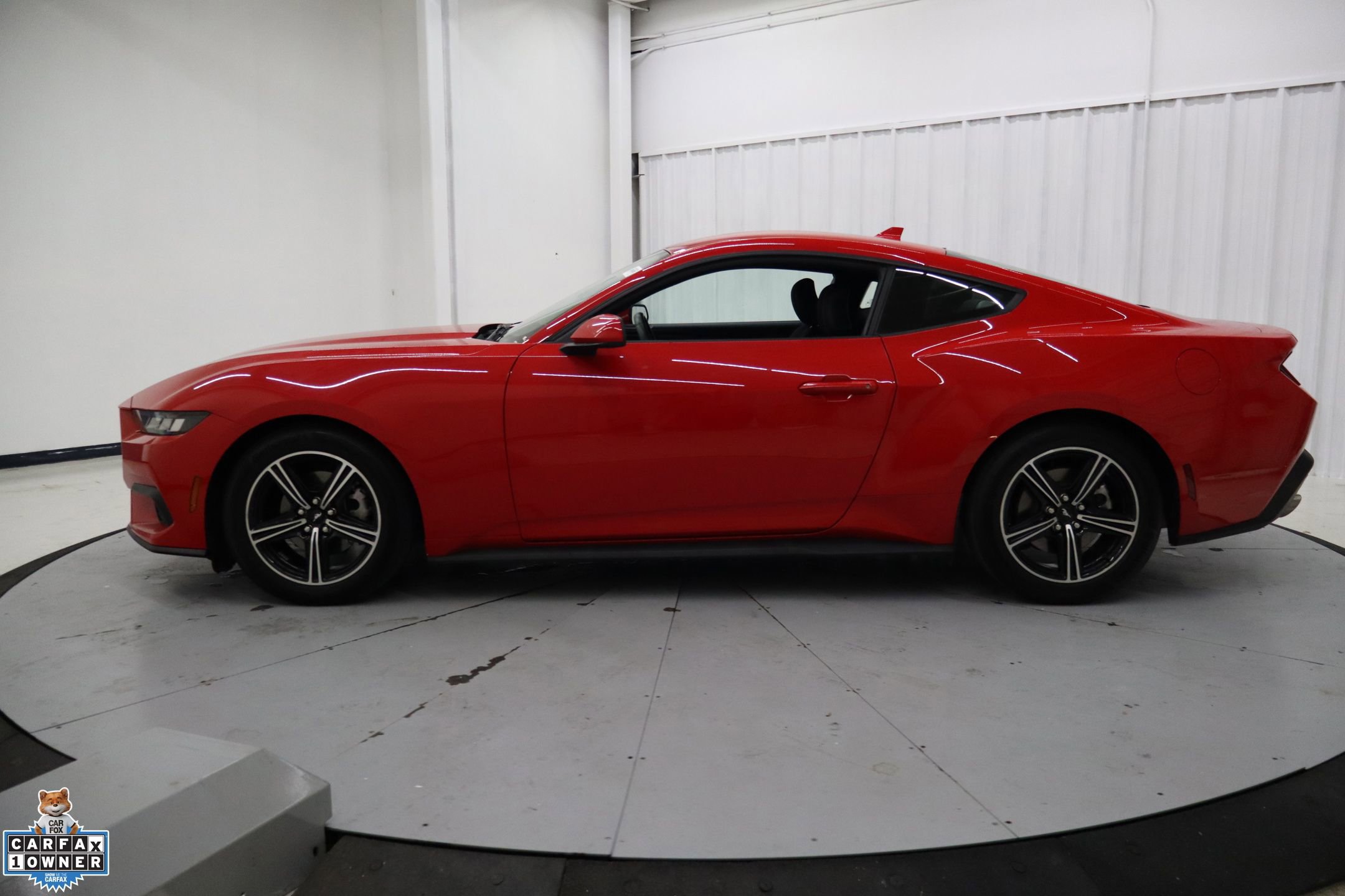 Certified 2024 Ford Mustang Coupe image 9