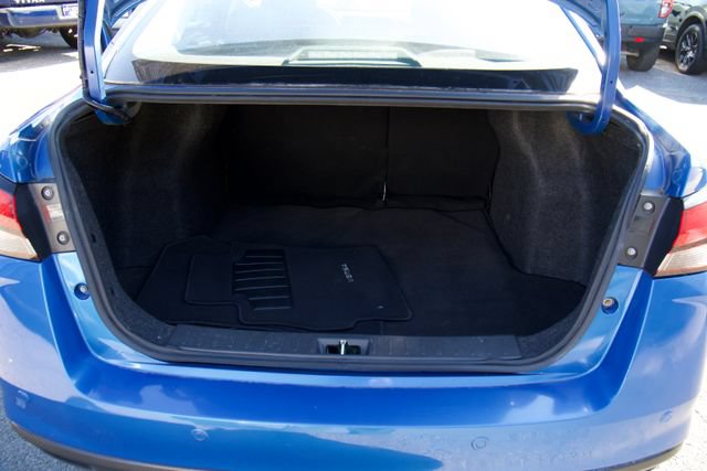Used 2020 Nissan Versa SV FWD image 28