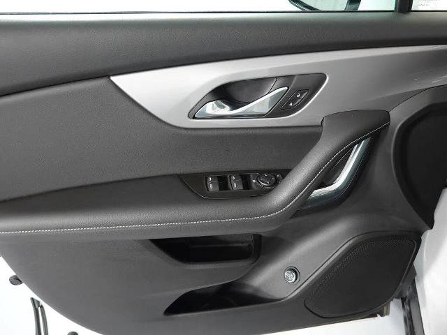 Used 2023 Chevrolet Blazer LT w/ Convenience Package FWD image 11