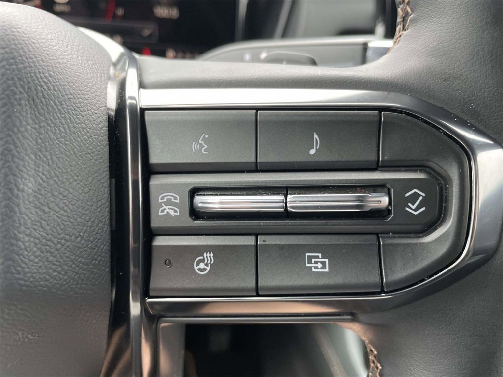 Used 2026 GMC Terrain AT4 image 26