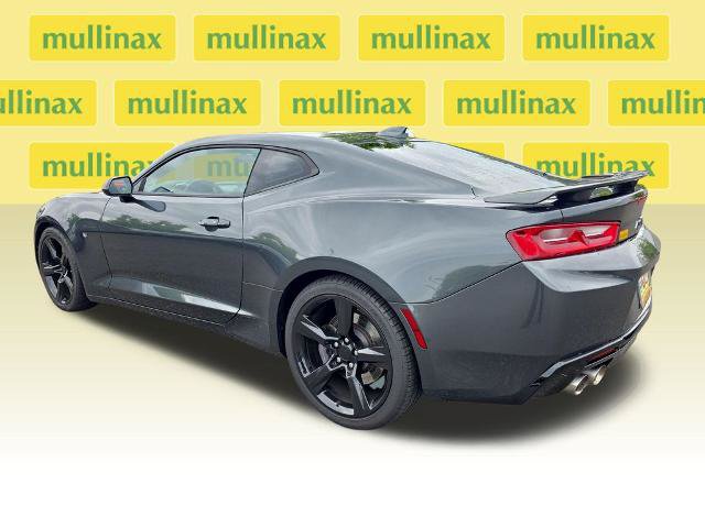 Used 2018 Chevrolet Camaro SS RWD image 11