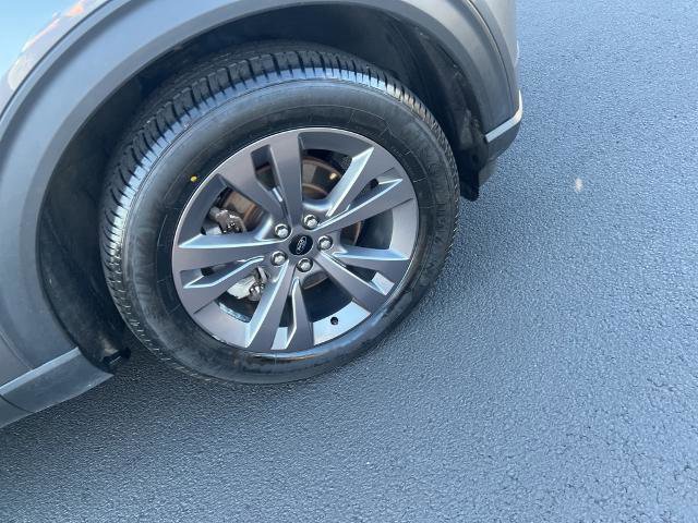 Certified 2022 Ford Explorer XLT w/ Equipment Group 202A image 12