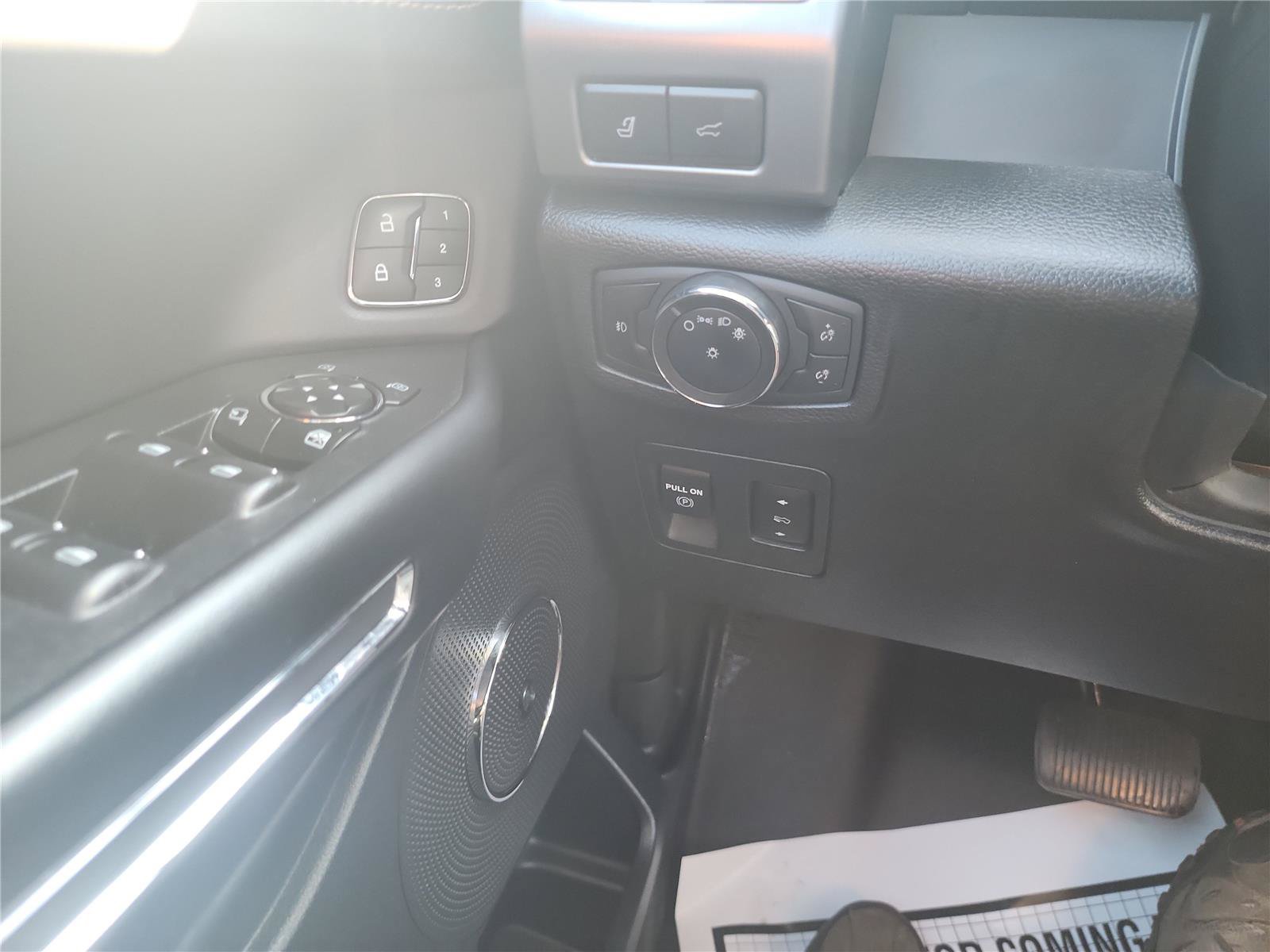 Certified 2020 Ford Expedition Platinum RWD image 36