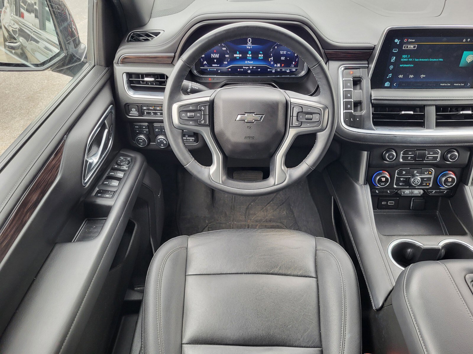 Used 2023 Chevrolet Suburban Z71 w/ Z71 Off-Road Package image 15