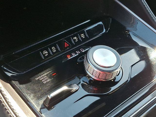 Used 2023 Jeep Wagoneer 4WD image 15