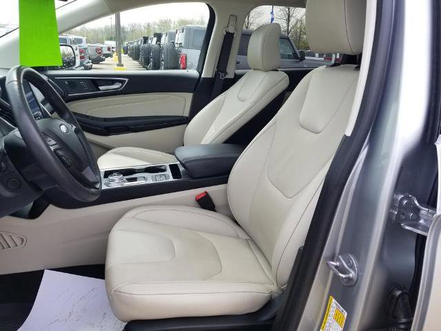 Certified 2022 Ford Edge Titanium w/ Equipment Group 301A AWD/4WD image 12