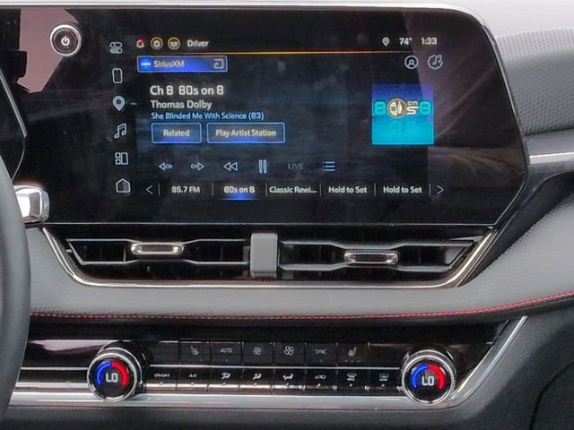 Used 2025 Chevrolet Equinox RS FWD image 18