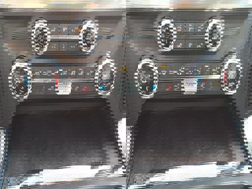 Certified 2021 Ford F150 Lariat image 20