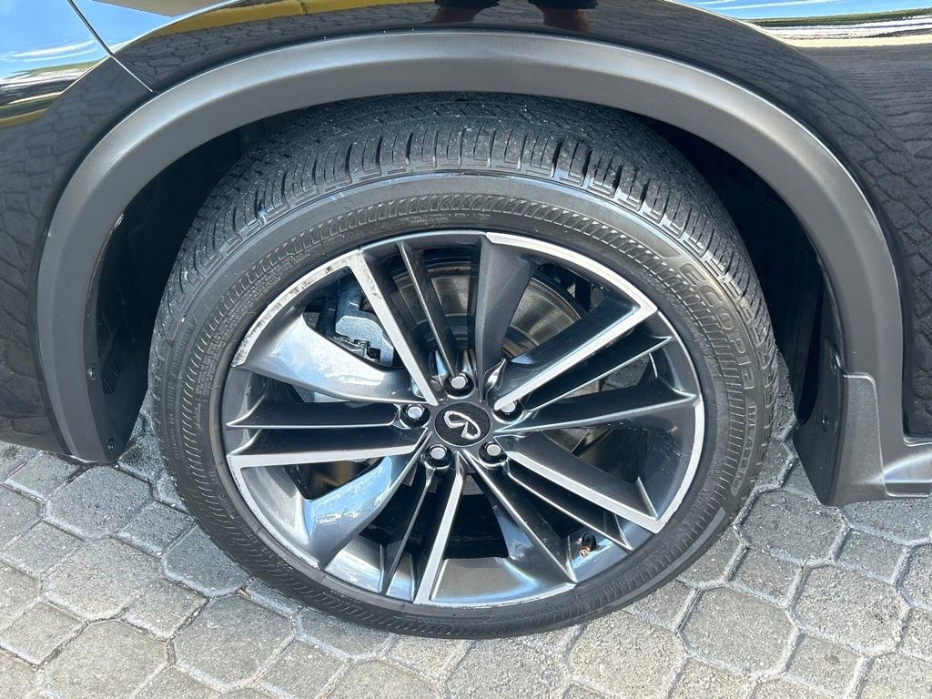 Used 2023 INFINITI QX50 Sport image 17