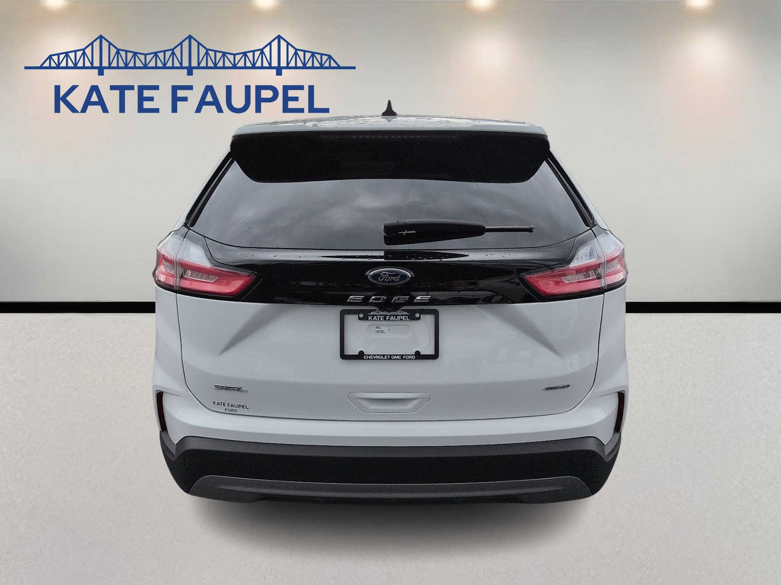 Certified 2024 Ford Edge SEL AWD/4WD image 6