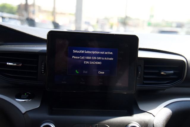 Certified 2020 Ford Explorer XLT w/ Comfort Package AWD/4WD image 21