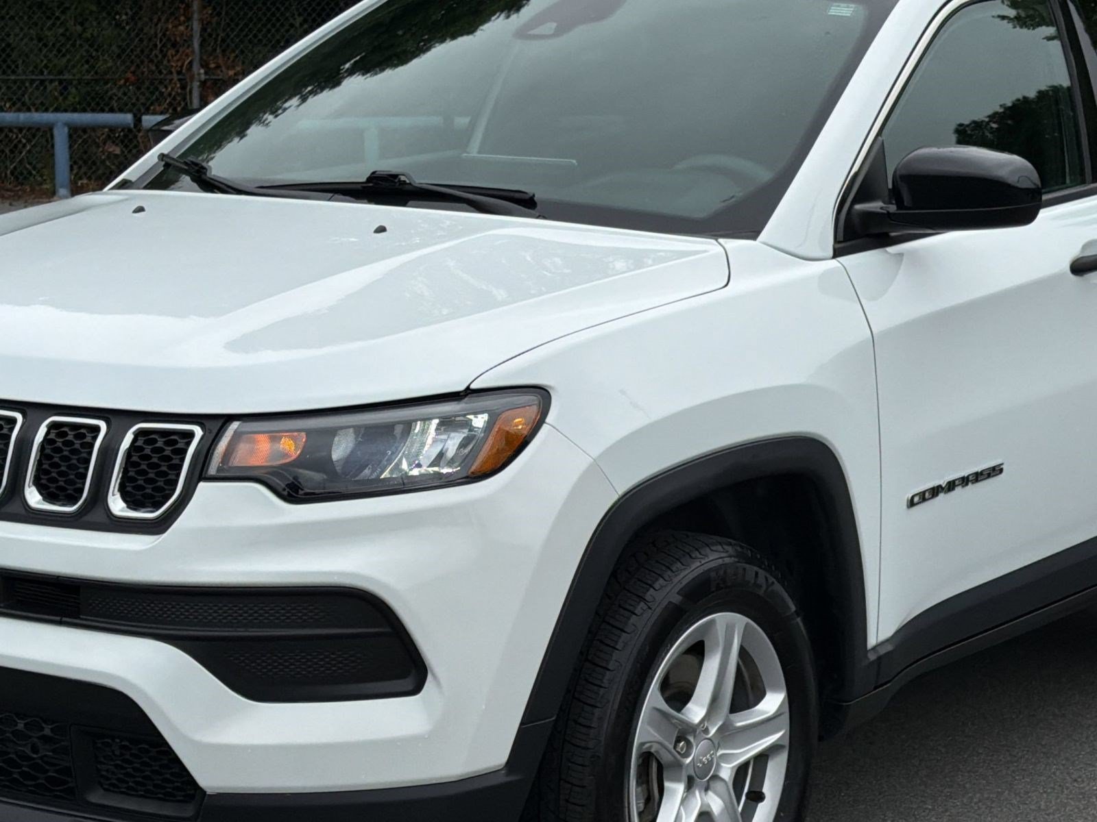 Used 2023 Jeep Compass Sport AWD/4WD image 23
