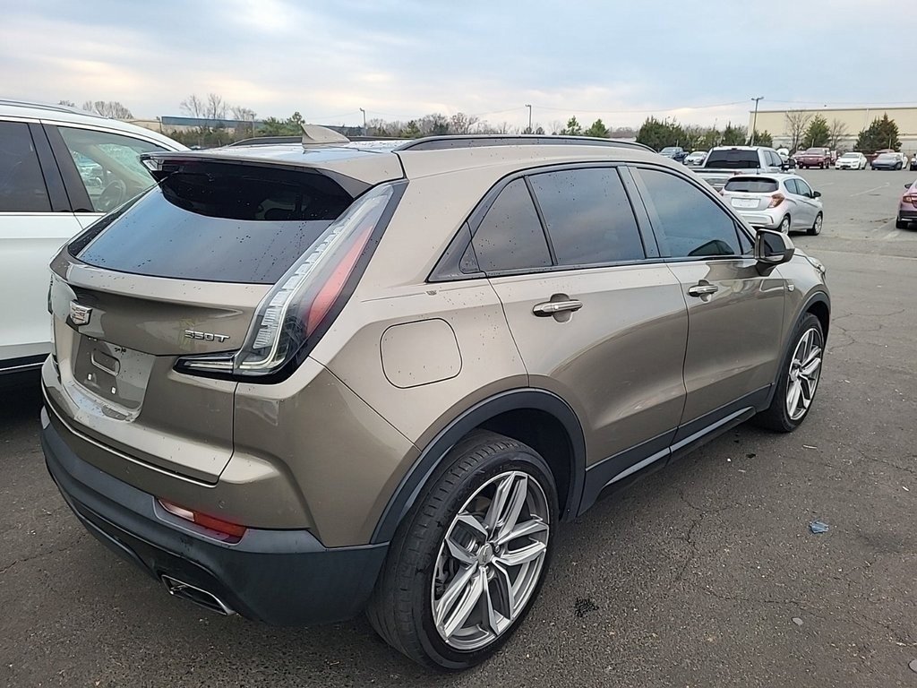 Used 2020 Cadillac XT4 Sport image 2