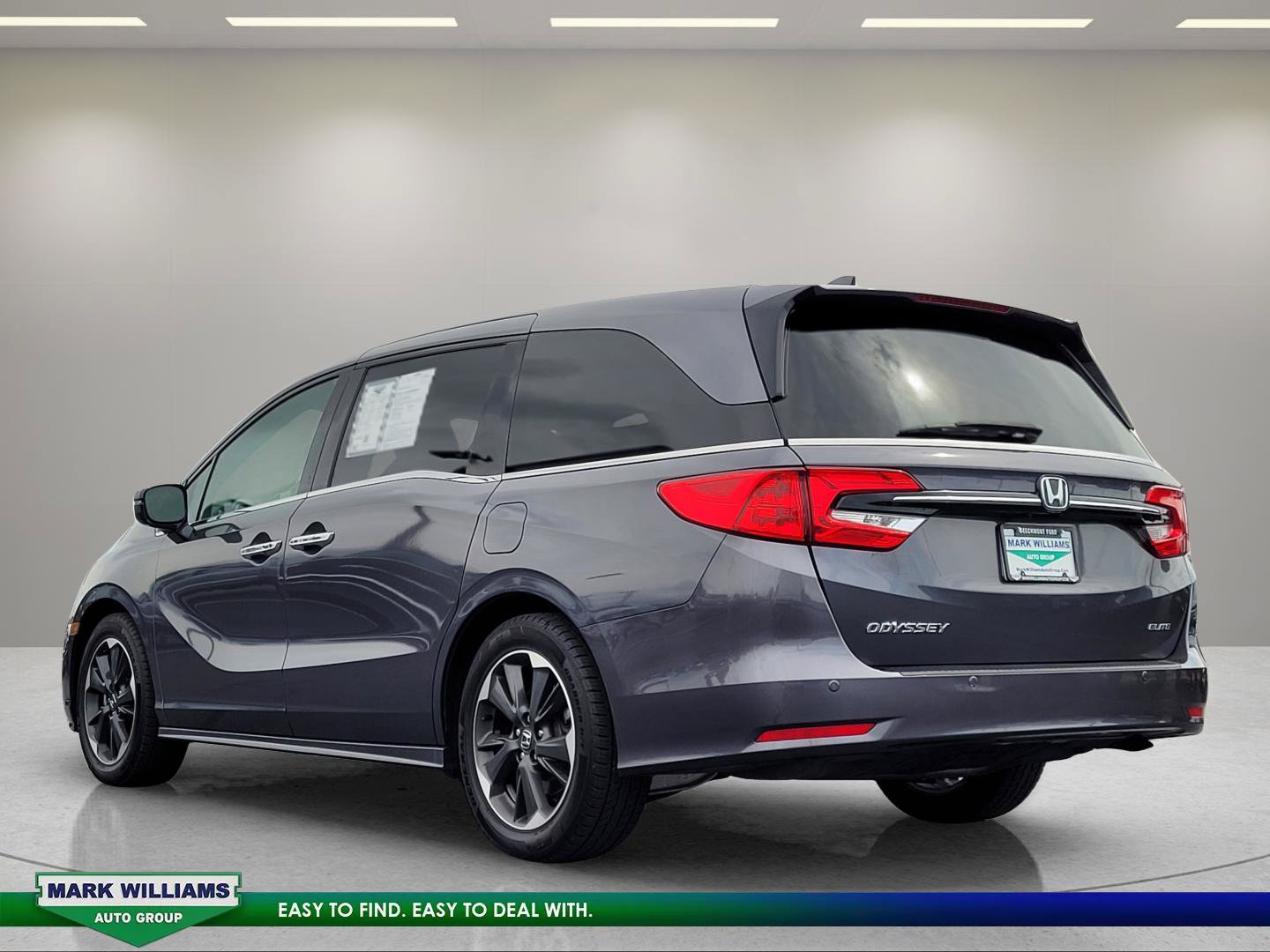 Used 2024 Honda Odyssey Elite image 6