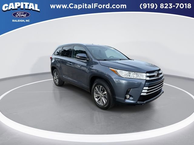 Used 2019 Toyota Highlander XLE image 8