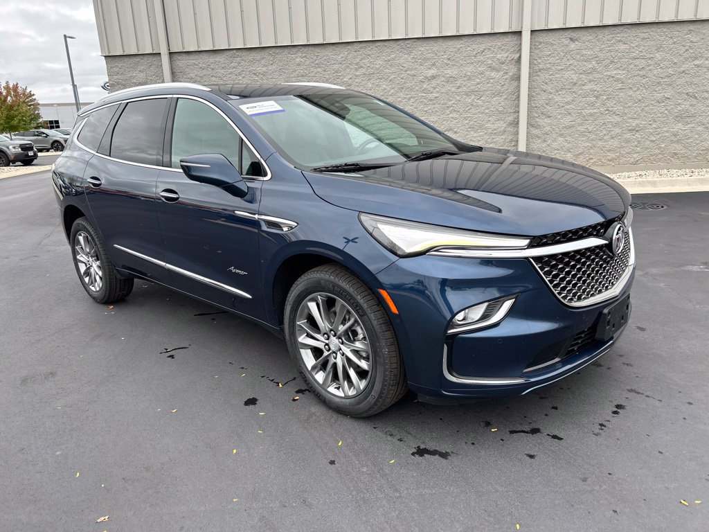 Used 2022 Buick Enclave Avenir w/ Trailering Package, 5000 lbs. AWD/4WD image 8