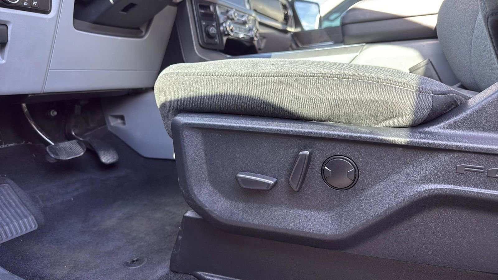 Certified 2024 Ford F150 XLT w/ Equipment Group 302A MID image 11