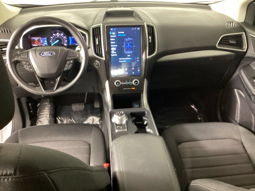 Certified 2021 Ford Edge SE FWD image 31