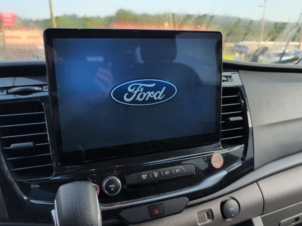 Certified 2024 Ford Transit 350 XLT RWD image 7