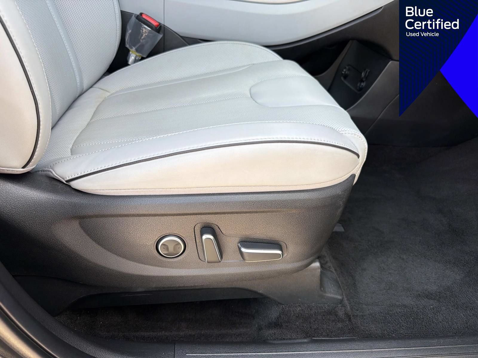 Used 2024 Hyundai Palisade SEL FWD image 16
