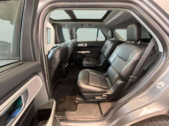 Certified 2023 Ford Explorer Limited AWD/4WD image 18
