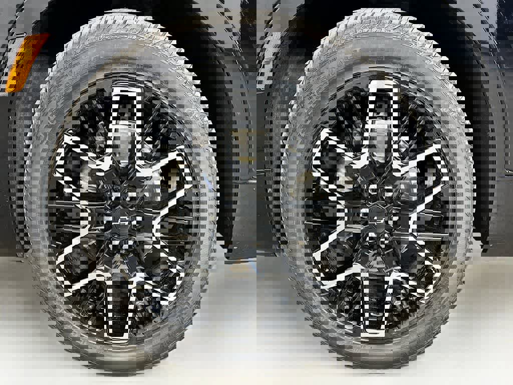 Used 2023 Chevrolet Blazer RS w/ Enhanced Convenience Package image 11